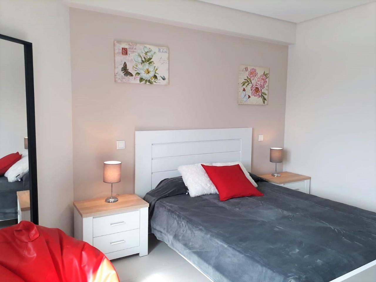 Abmar- Por-Do-Sol, Vista Mar, Remodelado, Wifi, 80Mt Praia クアルテイラ エクステリア 写真